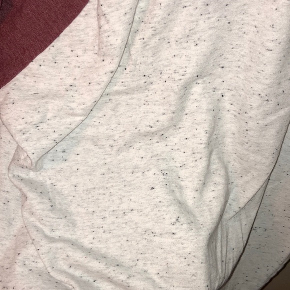 maroon baseball tee - Picture 4 of 4